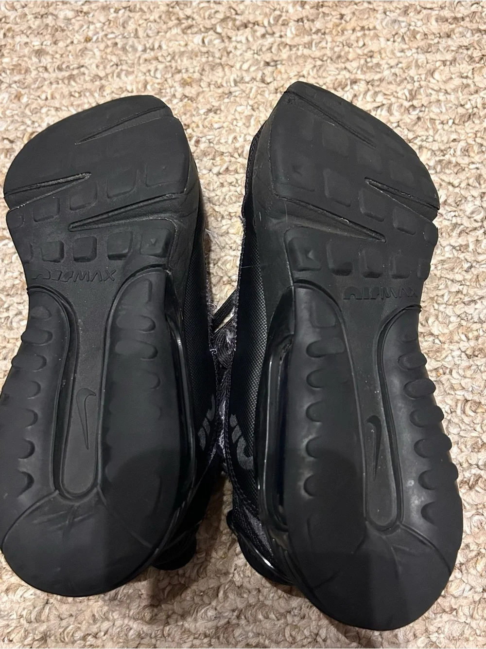 Nike Air Max 2090 Triple Black Anthracite Youth Size 4.5Y Running CJ4066-001